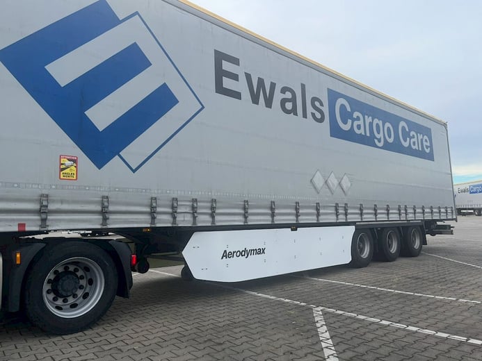 Ewals trailer old logo